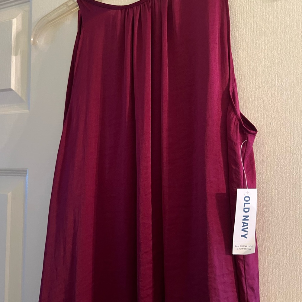 Old Navy Burgundy Sleeveless Dress, NWT, includes a slip liner, size Small